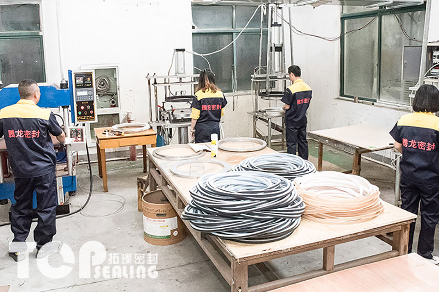 Atelier de garnituri de cauciuc
