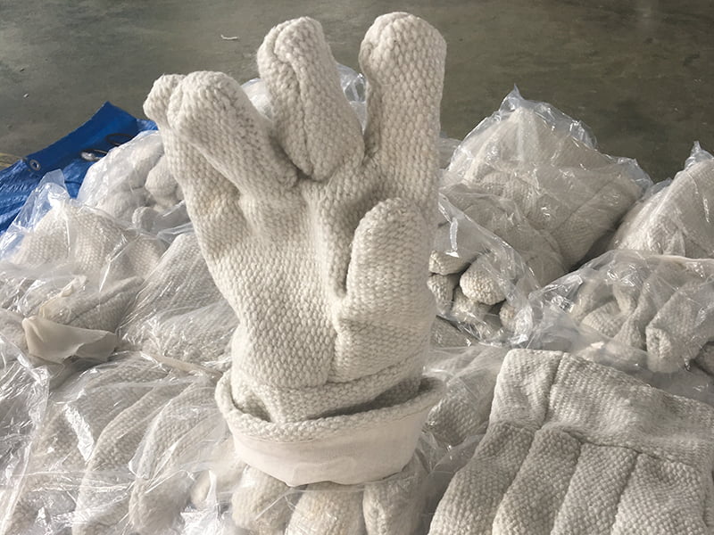 Mănuși de izolație cu fibre ceramice de înaltă performanță