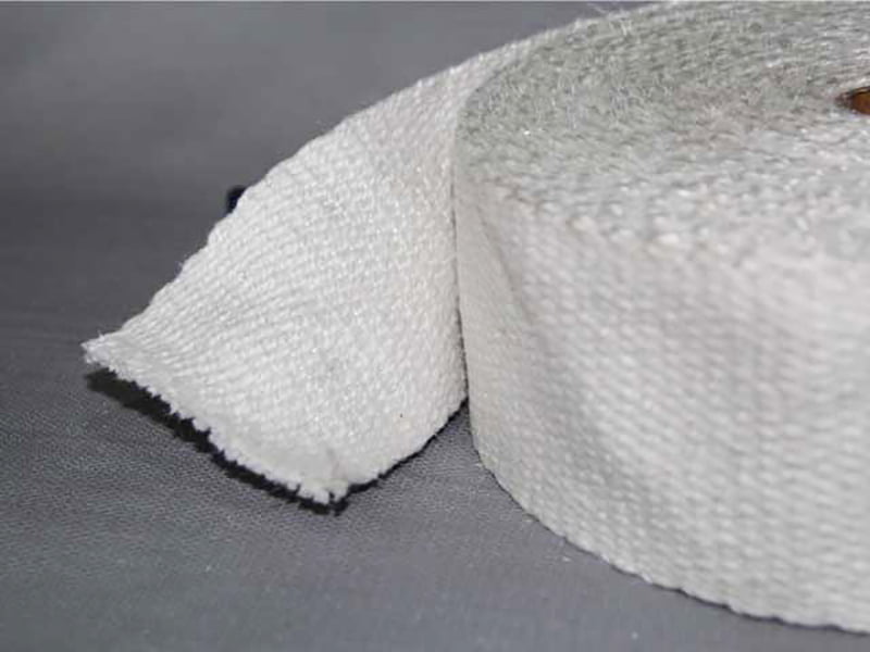 Bandă adezivă din fibră ceramică de înaltă temperatură